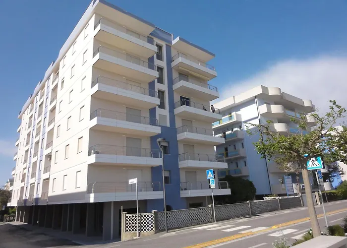 Appartamento In Seafront With Terrace Bibione